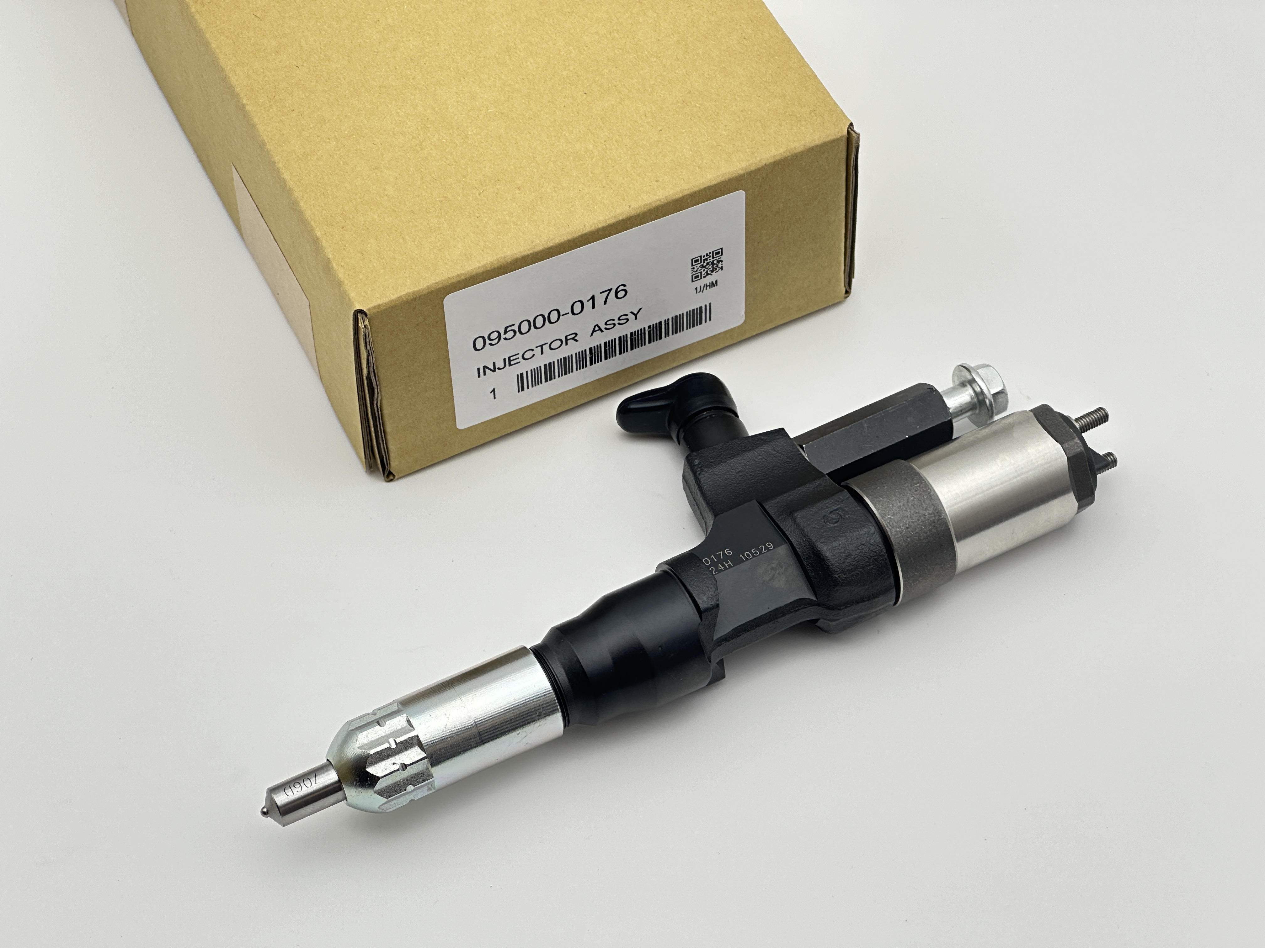 XDEP Factory price Common Rail Injector 095000-0176