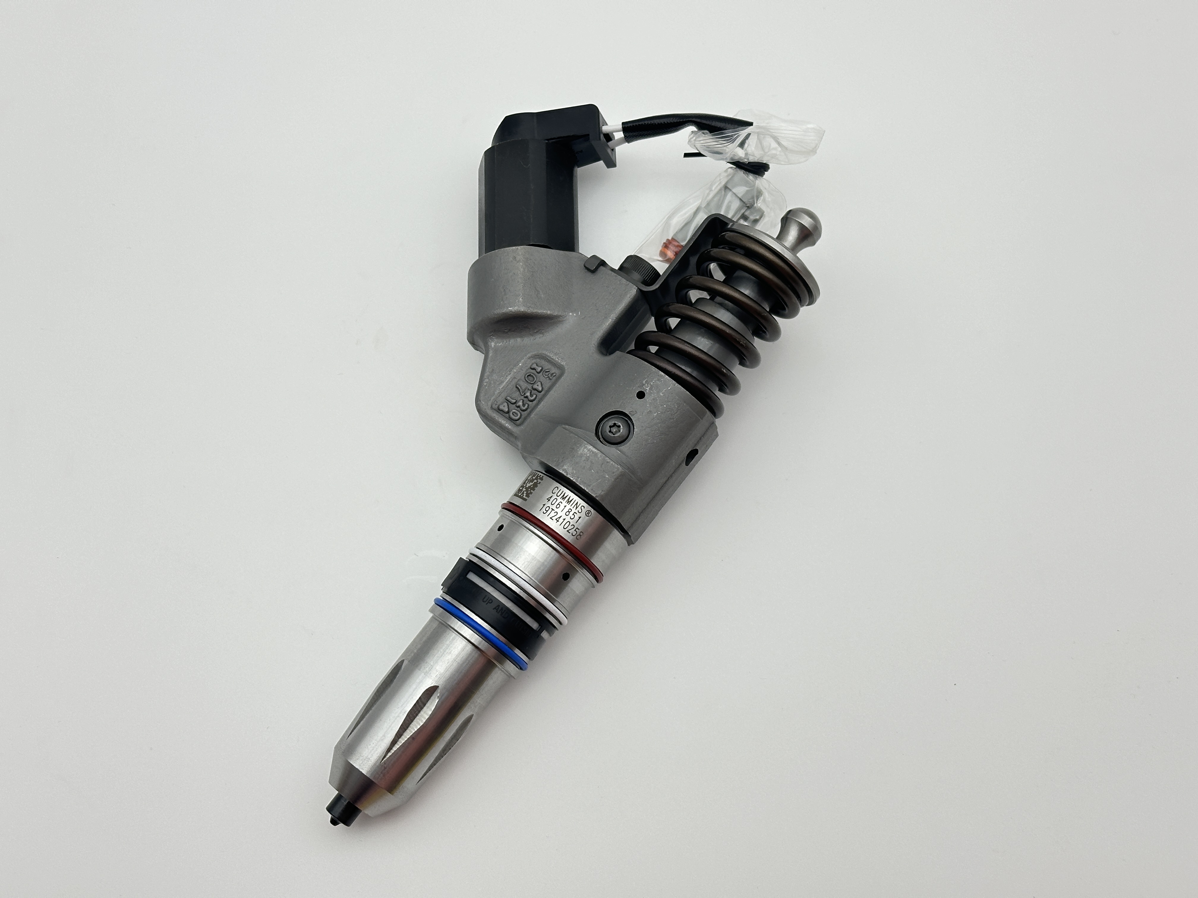 XDEP Factory price Common Rail Injector 4061851